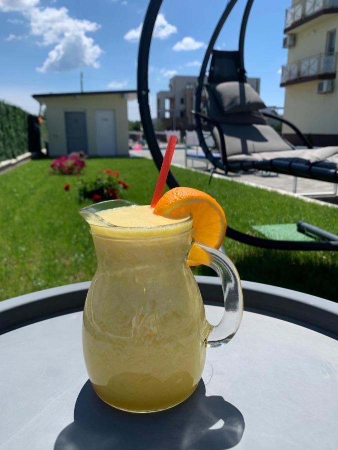 Casa Barina Costinesti Hotel ภายนอก รูปภาพ